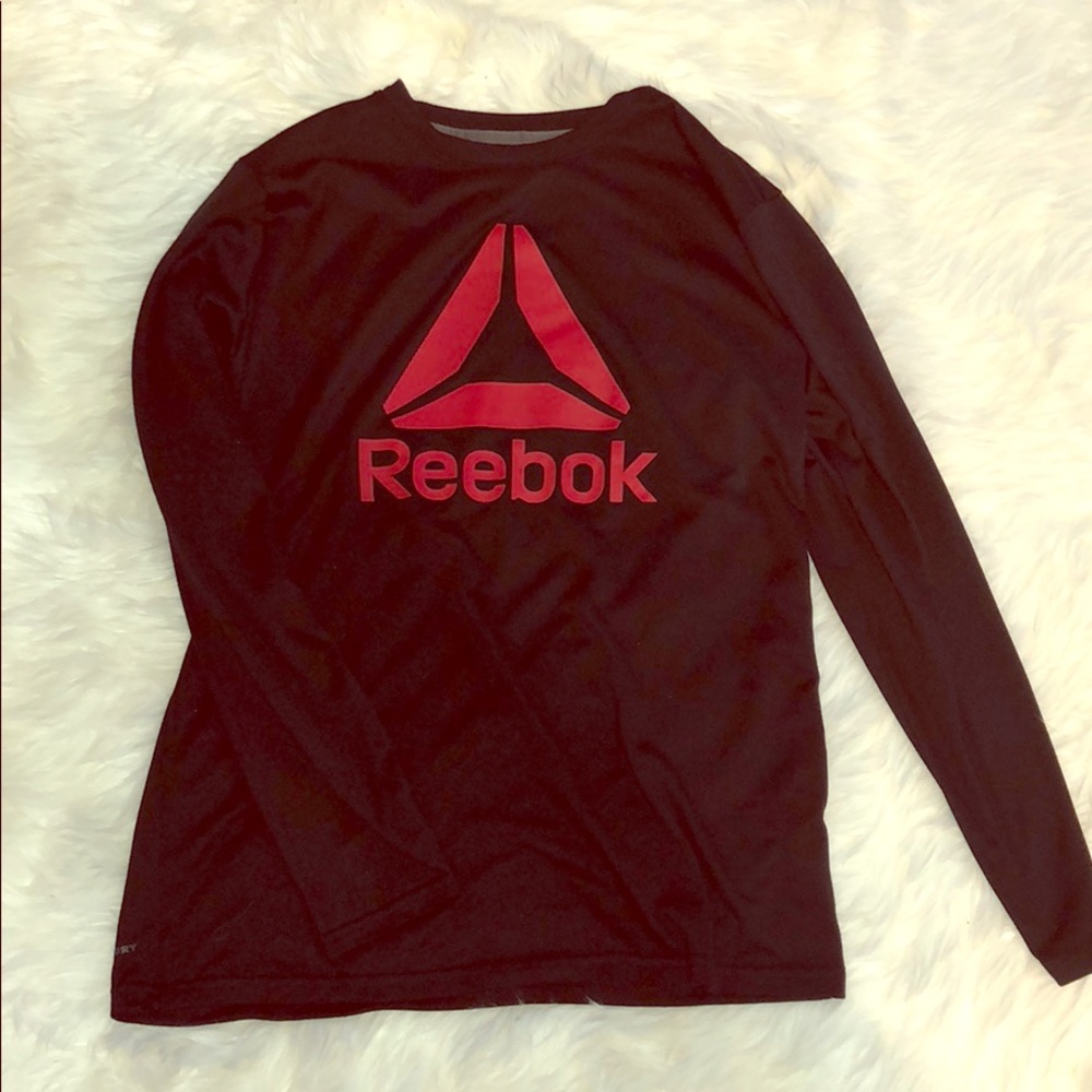 Reebok Boys XL shirt, perfect condition.